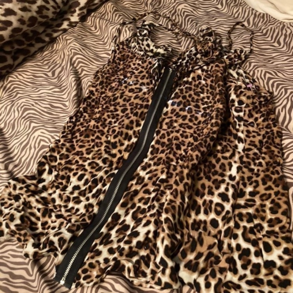 Cute top large
